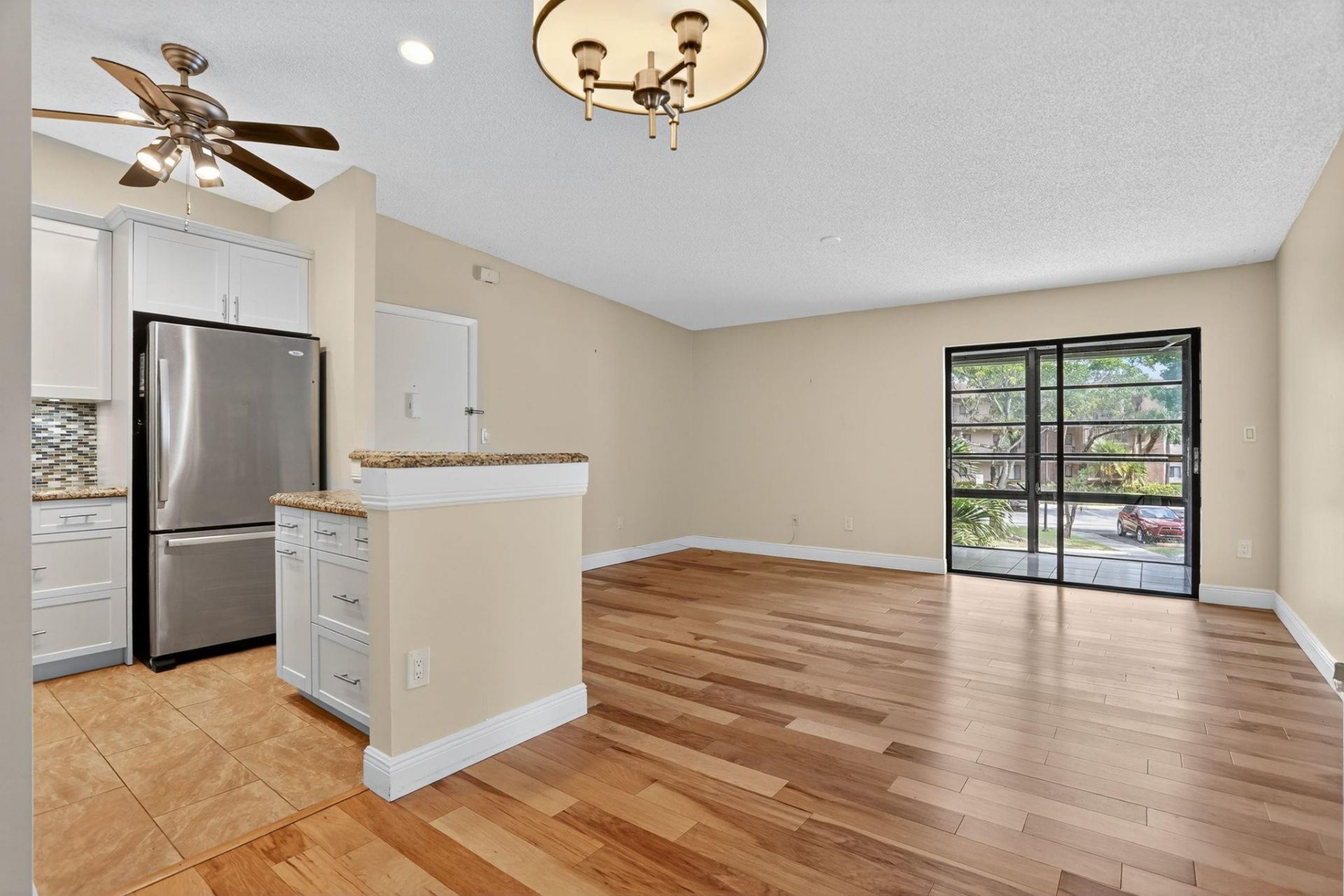 7711 Ashmont, Unit 215, Tamarac, FL 33321 Photo