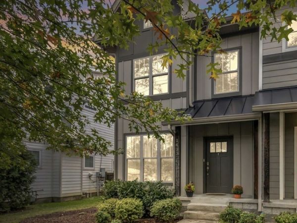1433 14th Ave S, Nashville, TN 37212