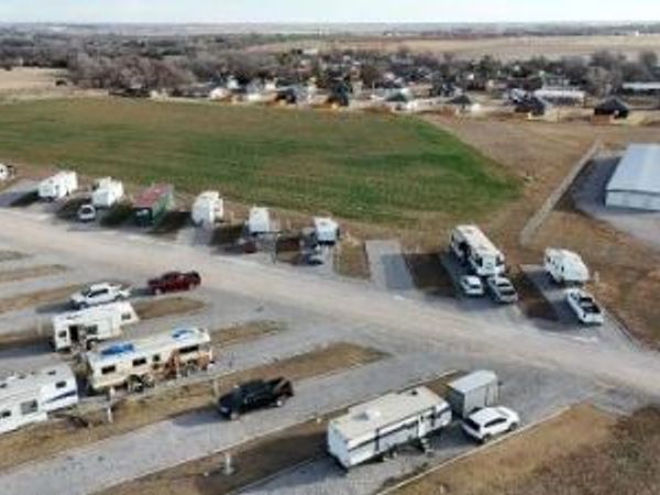 923 E Highway 19, Chickasha, OK 73018