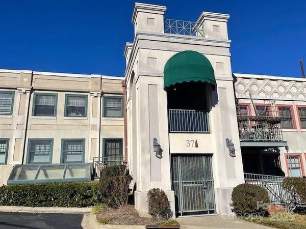 37 Hiawassee Street, Unit W106, Asheville, NC 28801