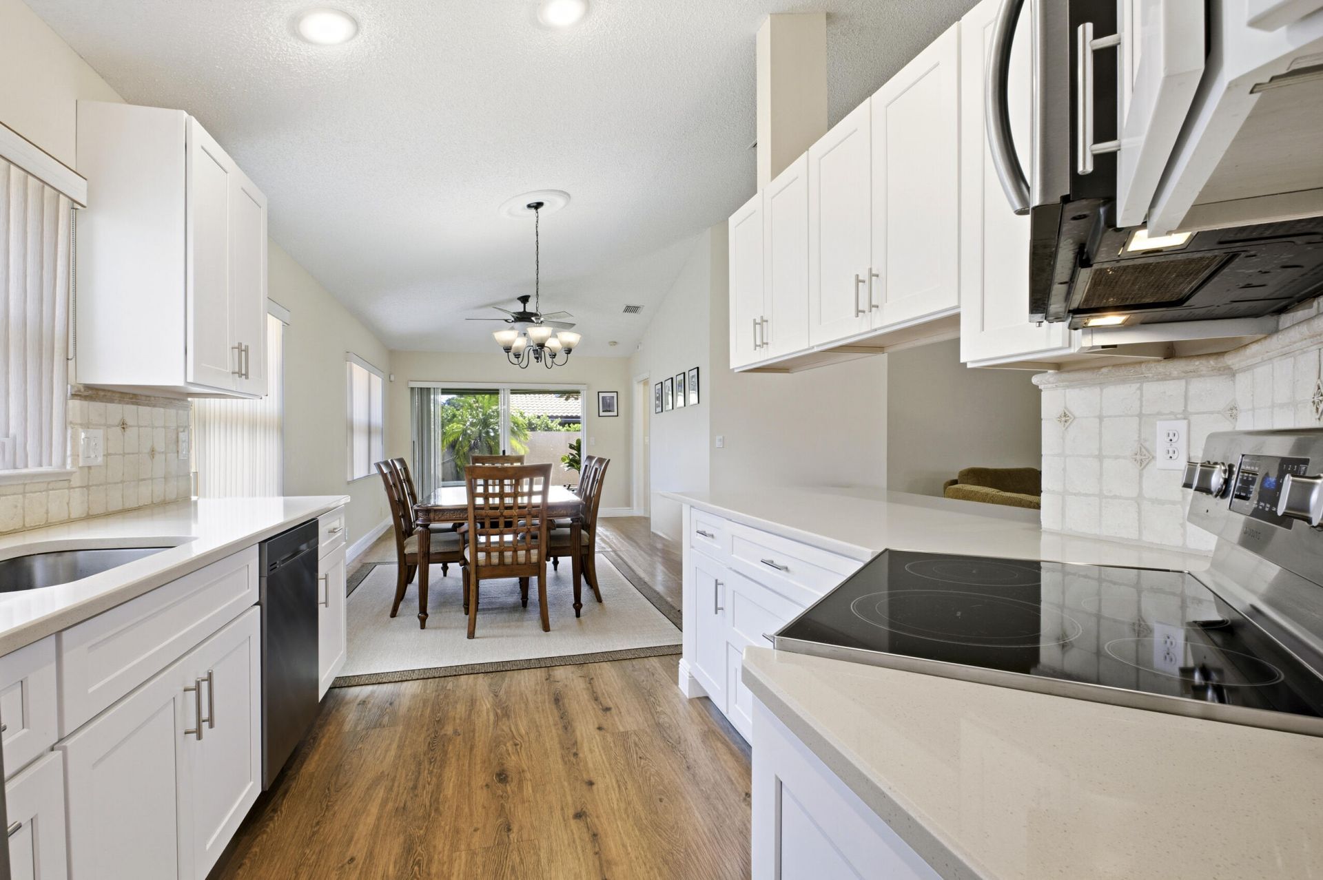 5231 Grande Palm Circle, Delray Beach, FL 33484 Main Photo