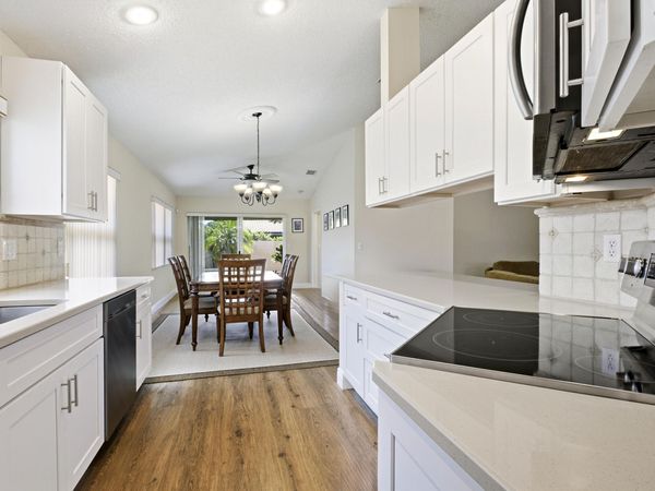 5231 Grande Palm Circle, Delray Beach, FL 33484