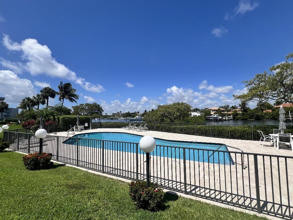 3474 S Ocean Boulevard, Unit 3, Palm Beach, FL 33480 Photo