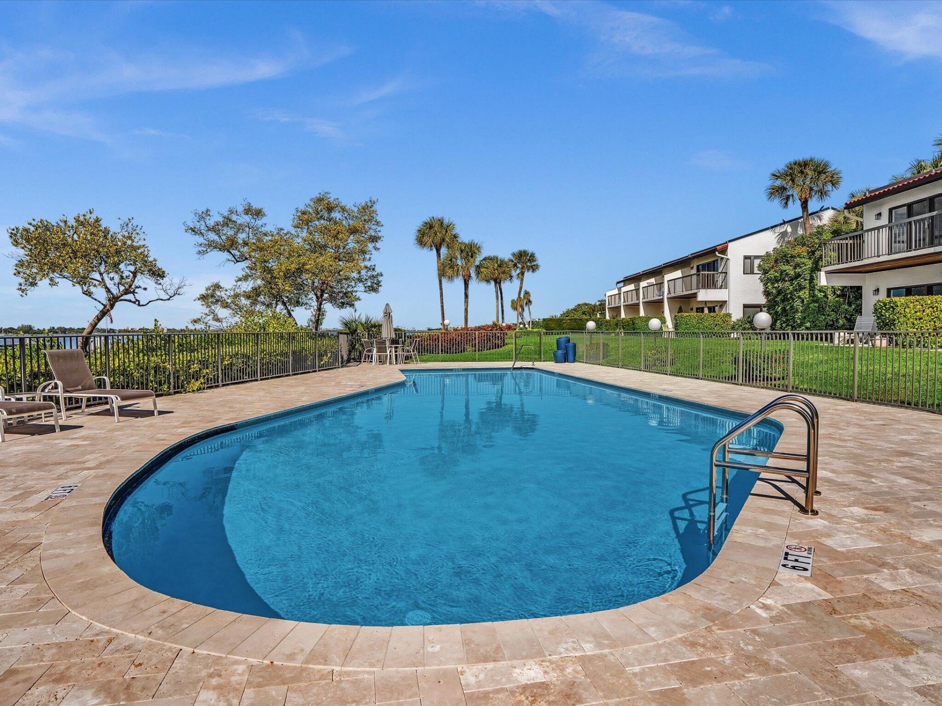 3474 S Ocean Boulevard, Unit 3, Palm Beach, FL 33480 Photo