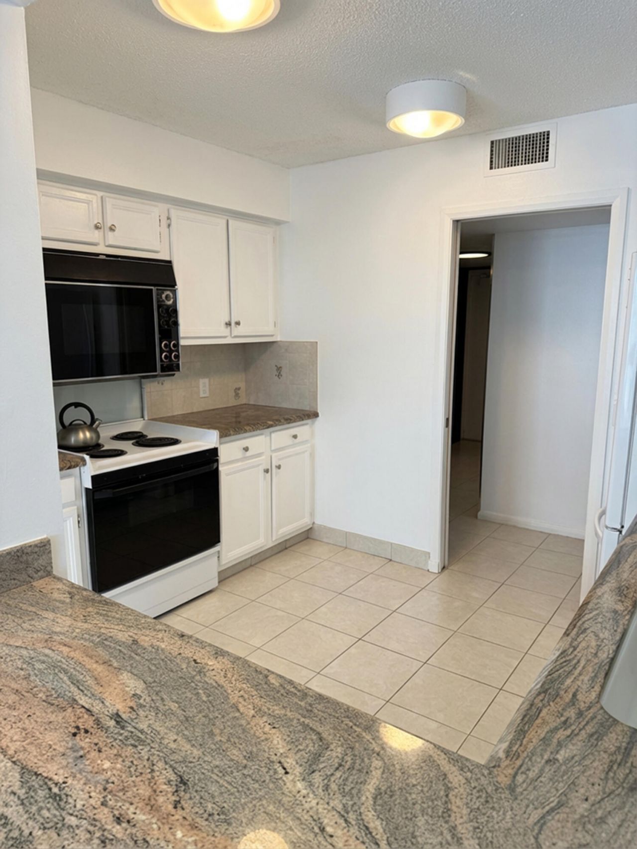 126 Lakeshore Drive, Unit 927, North Palm Beach, FL 33408 Photo