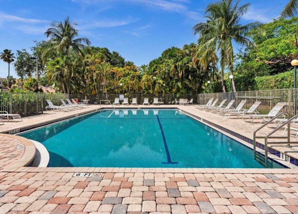 1809 Belmont Place E, Boynton Beach, FL 33436 Photo