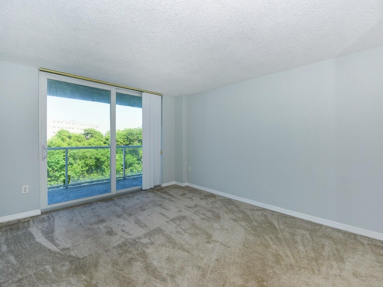 2560 S Ocean Boulevard, Unit 406, Palm Beach, FL 33480 Photo