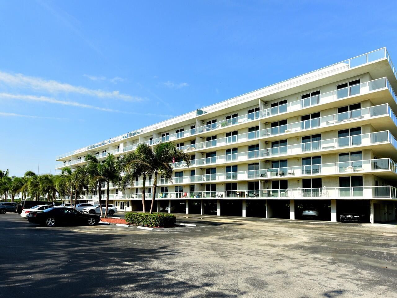 2560 S Ocean Boulevard, Unit 406, Palm Beach, FL 33480 Photo