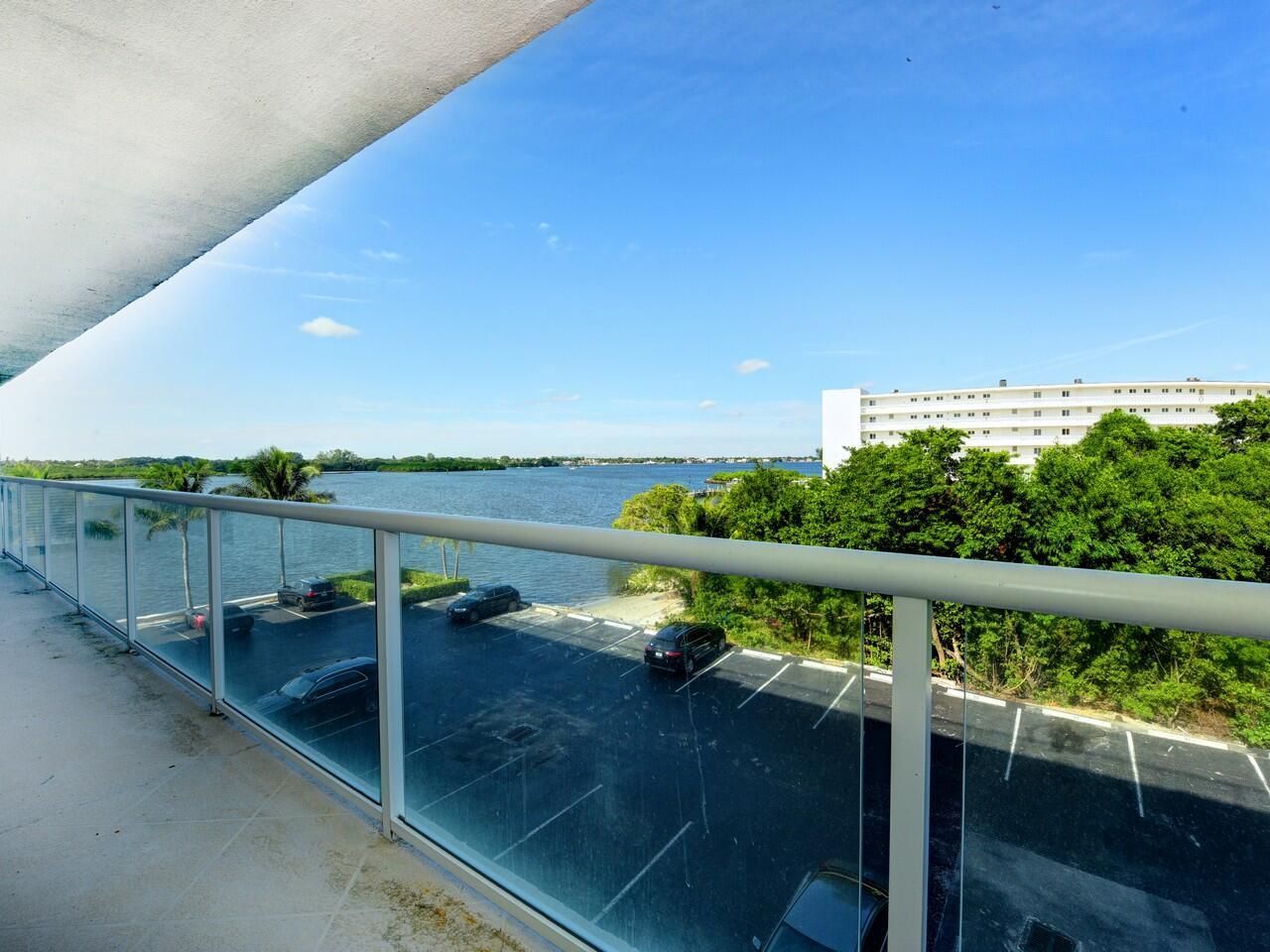 2560 S Ocean Boulevard, Unit 406, Palm Beach, FL 33480 Photo