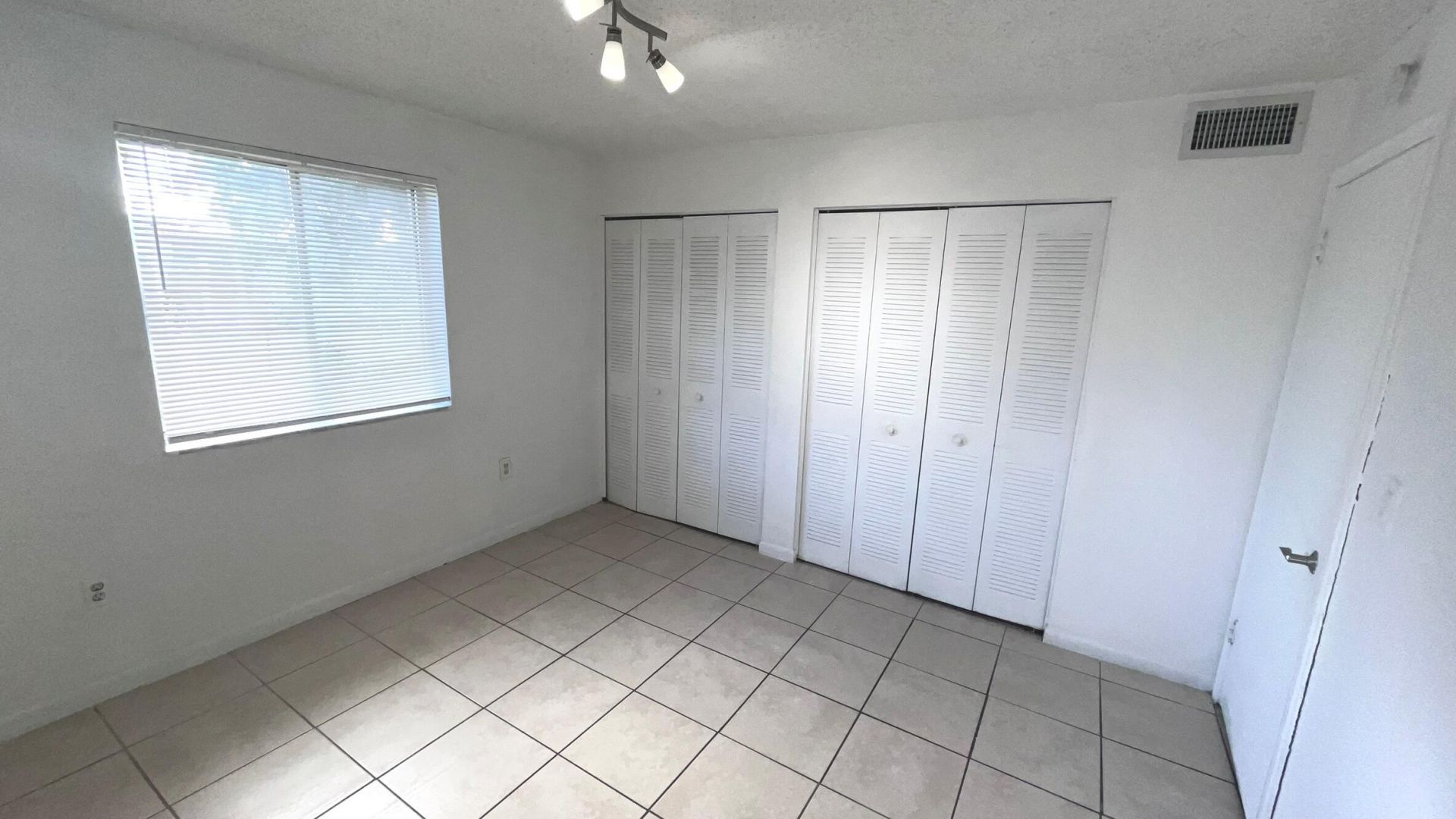 6080 Forest Hill Boulevard, Unit 206, West Palm Beach, FL 33415 Photo