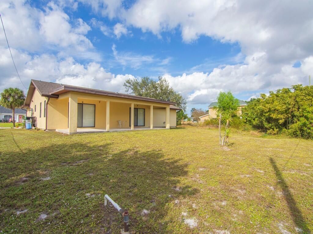 2543 SE Price Court, Port Saint Lucie, FL 34953 Photo