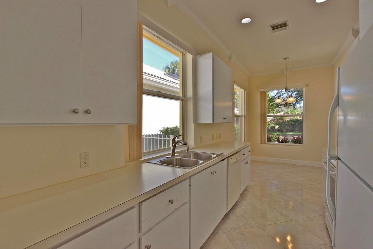 252 Sussex Circle, Jupiter, FL 33458 Photo