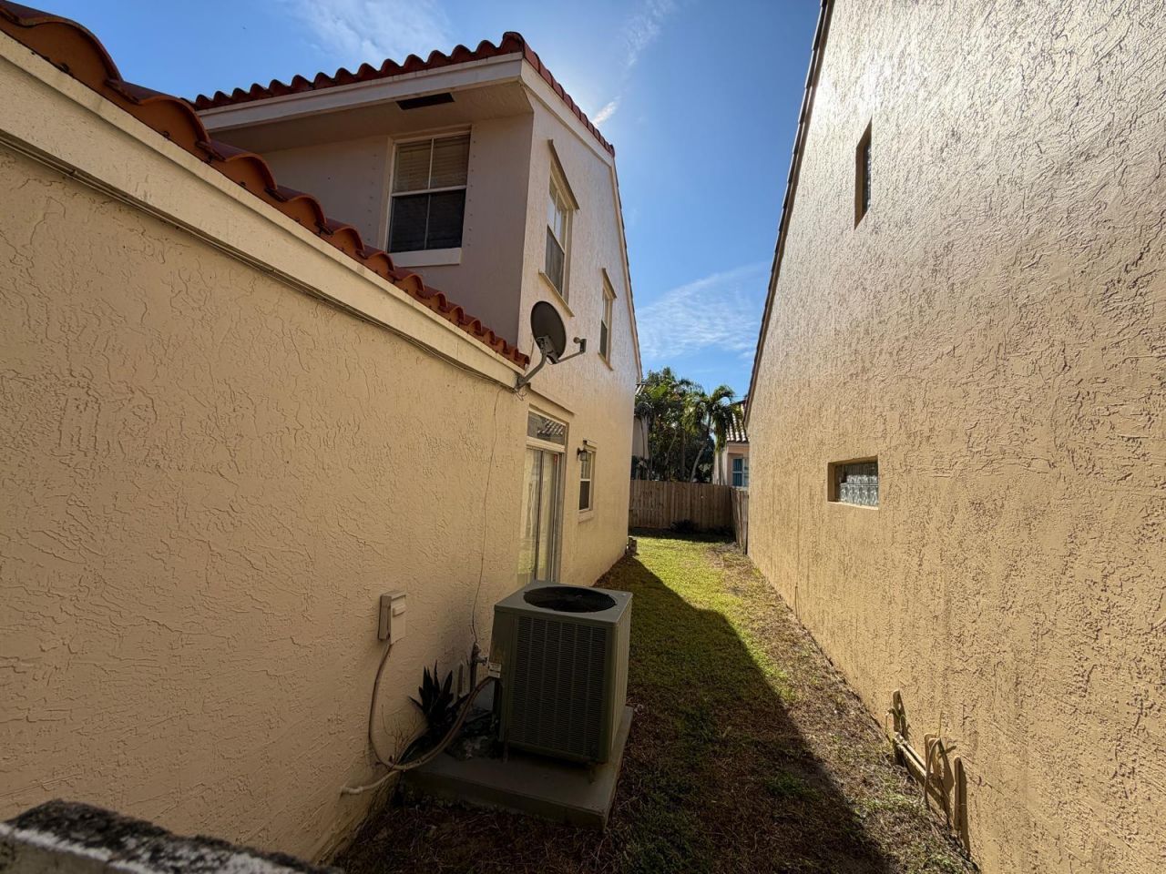 3780 Amalfi Drive, Unit 3780, Hollywood, FL 33021 Photo