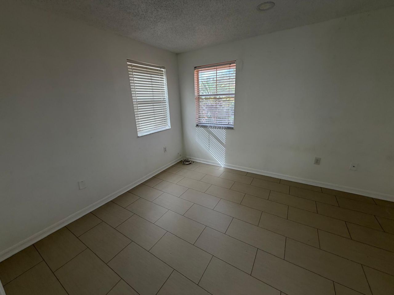3780 Amalfi Drive, Unit 3780, Hollywood, FL 33021 Photo