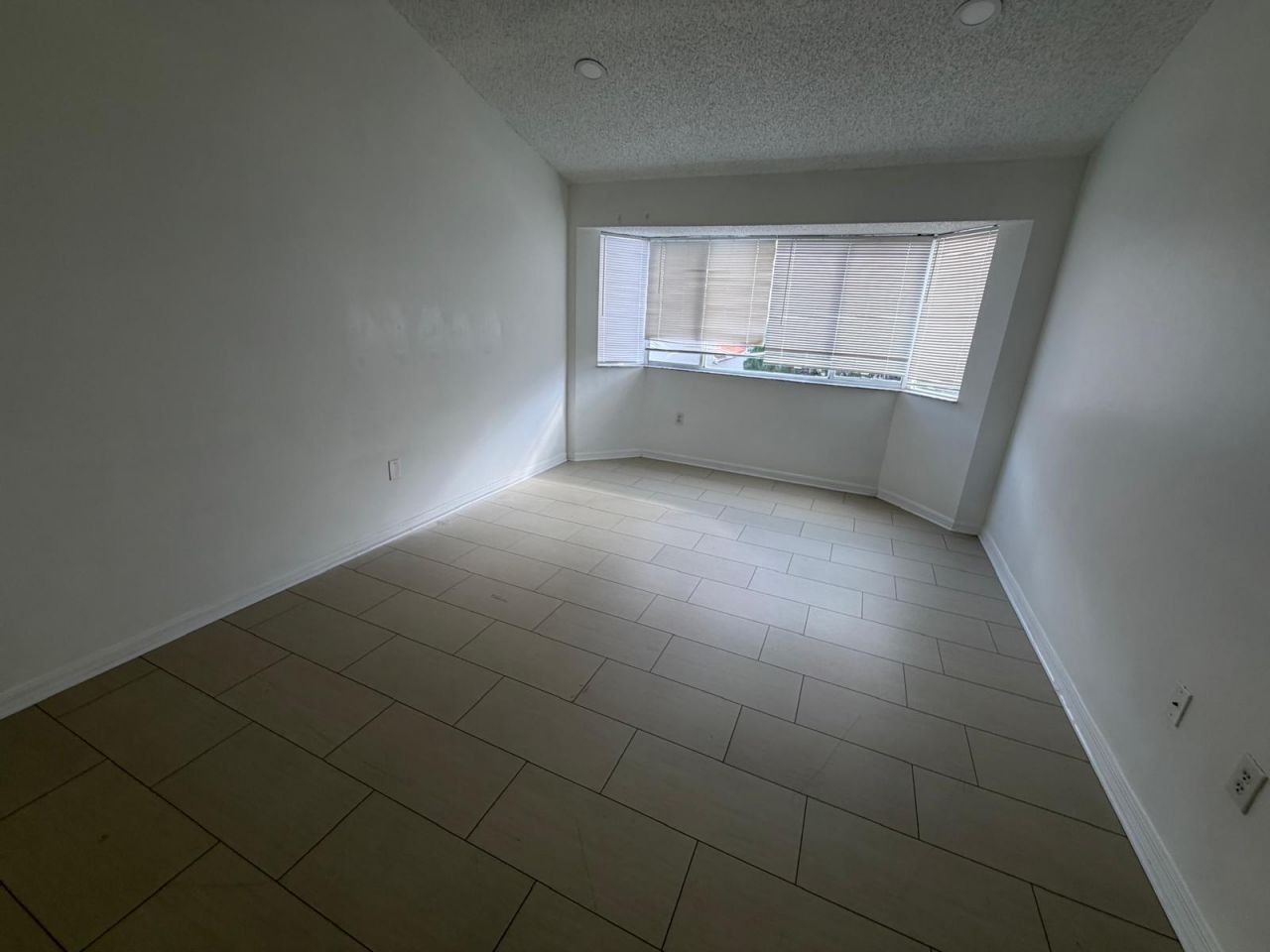 3780 Amalfi Drive, Unit 3780, Hollywood, FL 33021 Photo