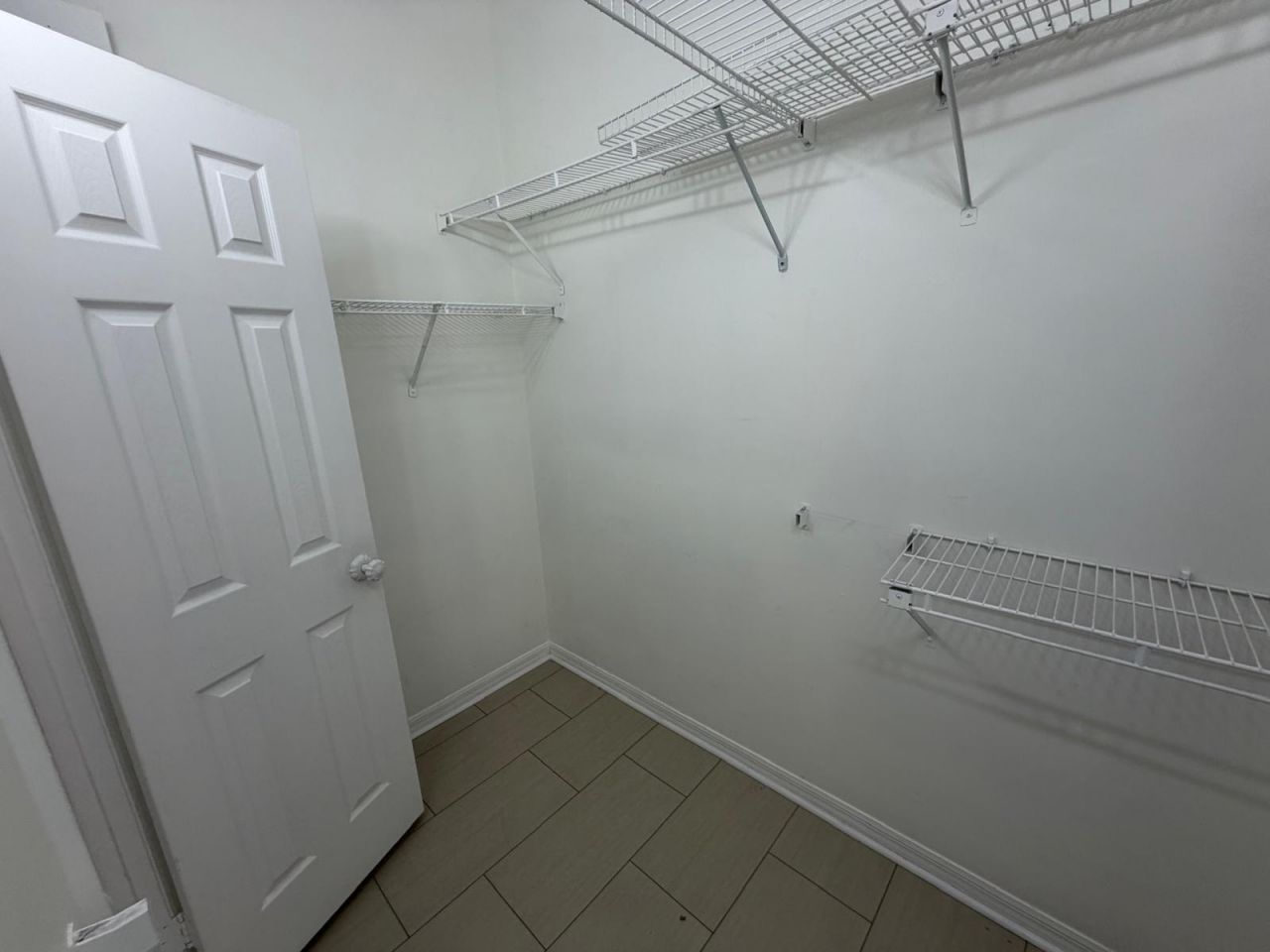3780 Amalfi Drive, Unit 3780, Hollywood, FL 33021 Photo