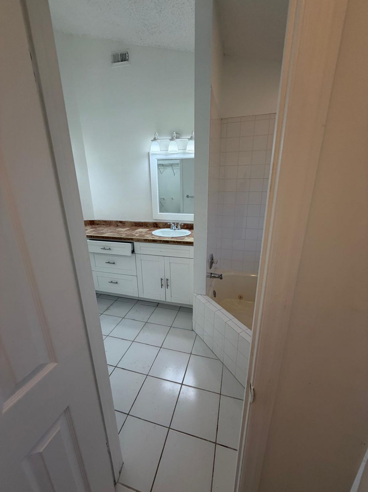 3780 Amalfi Drive, Unit 3780, Hollywood, FL 33021 Photo