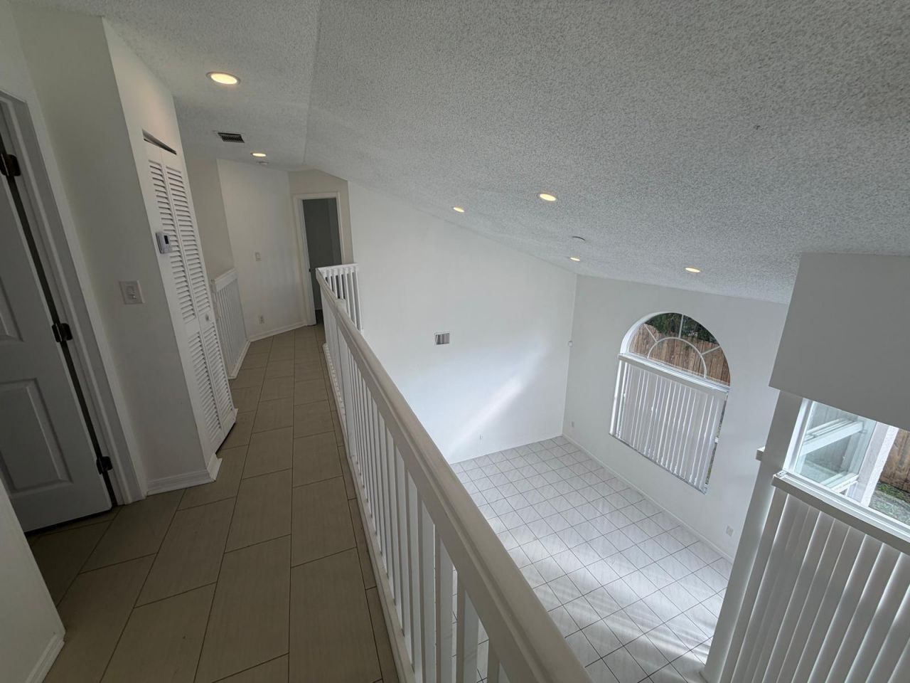 3780 Amalfi Drive, Unit 3780, Hollywood, FL 33021 Photo