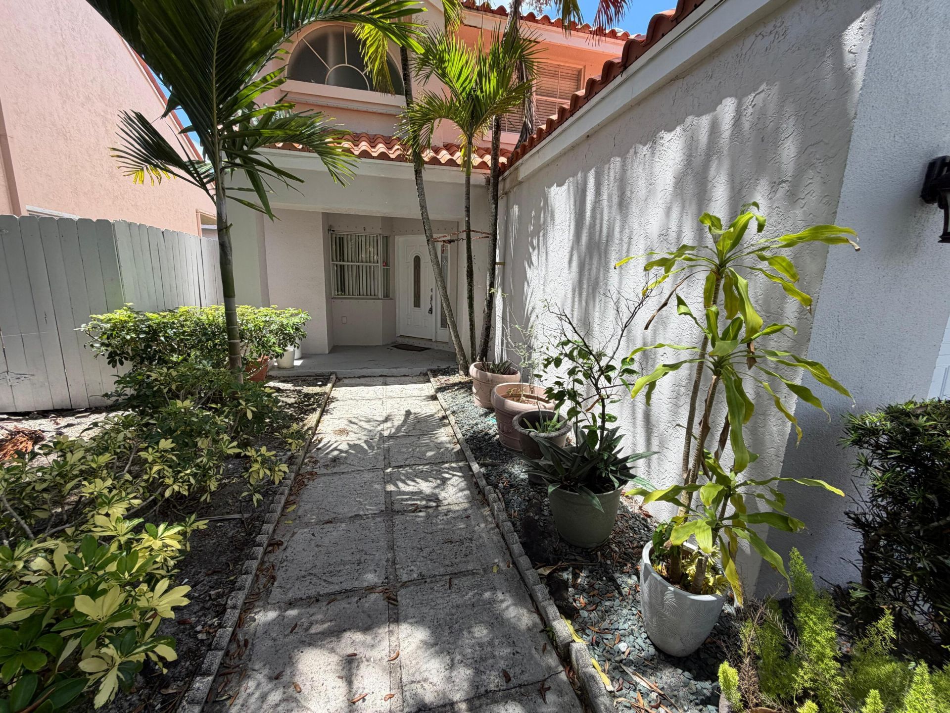 3780 Amalfi Drive, Unit 3780, Hollywood, FL 33021 Photo