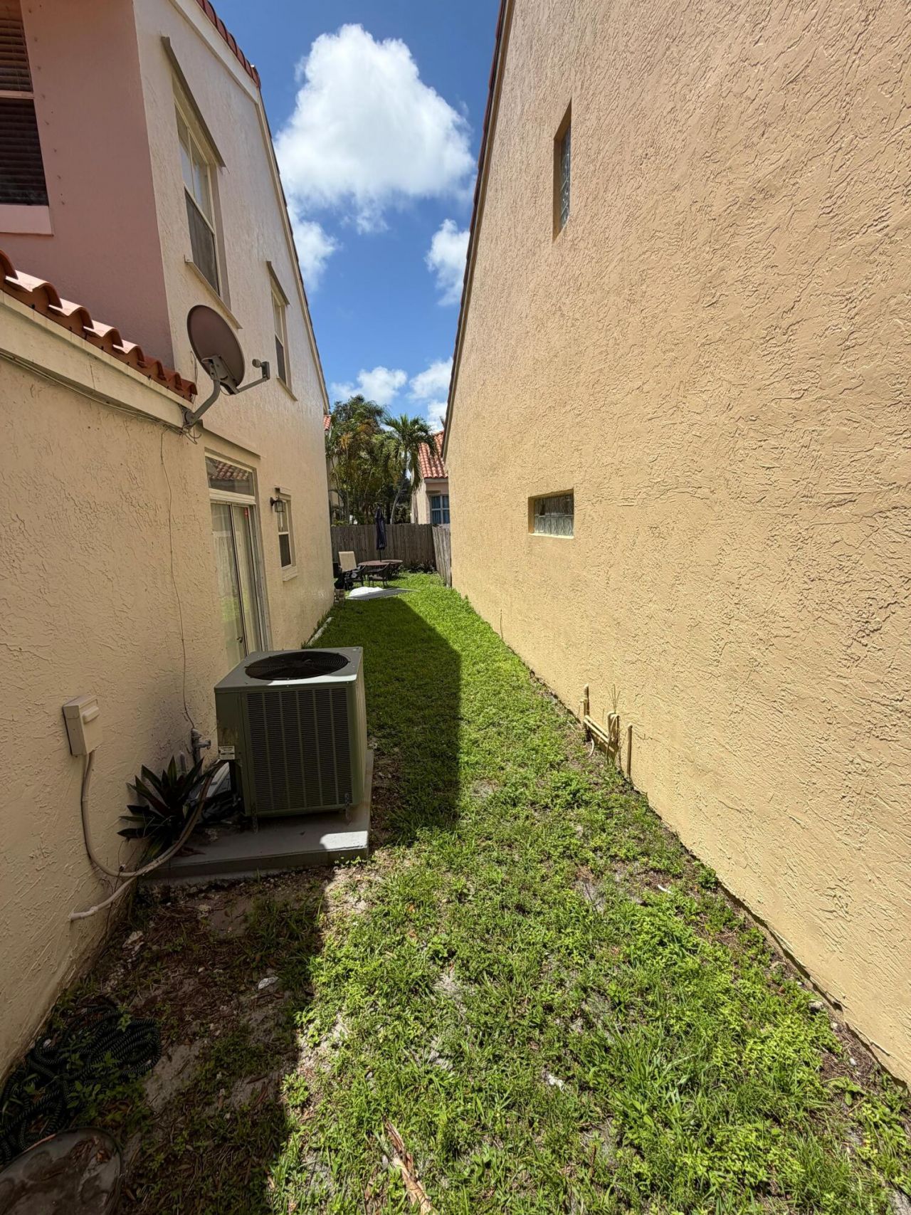 3780 Amalfi Drive, Unit 3780, Hollywood, FL 33021 Photo