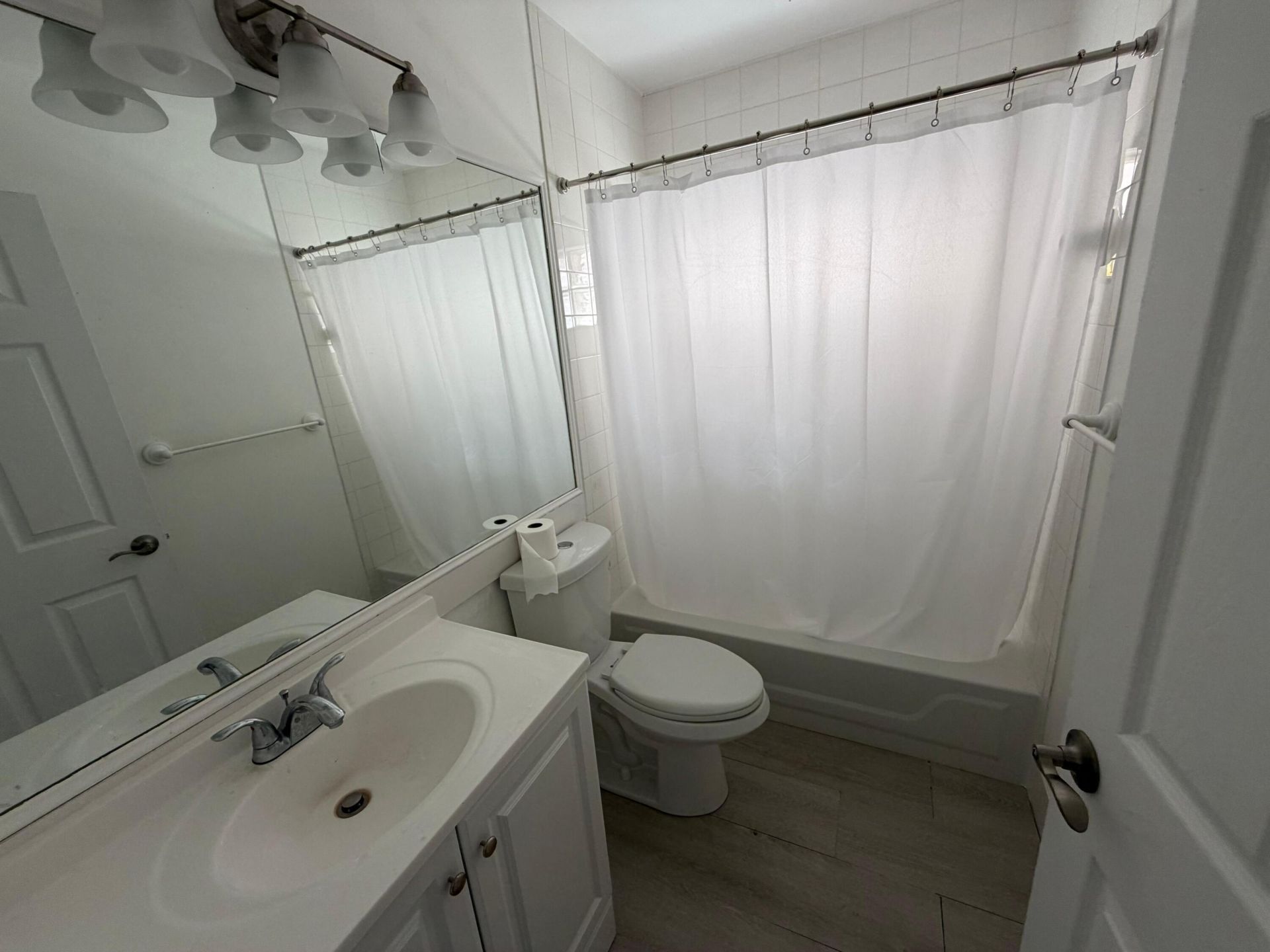 3780 Amalfi Drive, Unit 3780, Hollywood, FL 33021 Photo