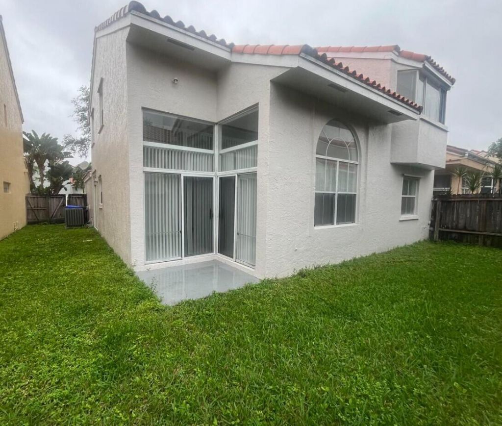 3780 Amalfi Drive, Unit 3780, Hollywood, FL 33021 Photo