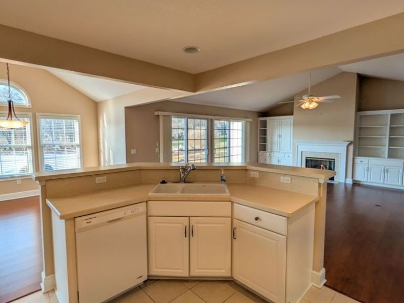 709 N Vineyard Circle, Port Clinton, OH 43452 Photo 14