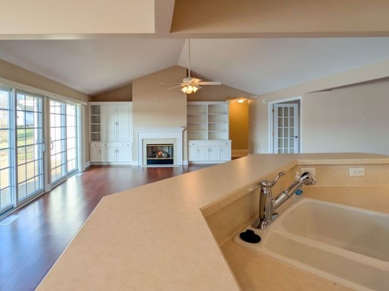 709 N Vineyard Circle, Port Clinton, OH 43452 Photo 15