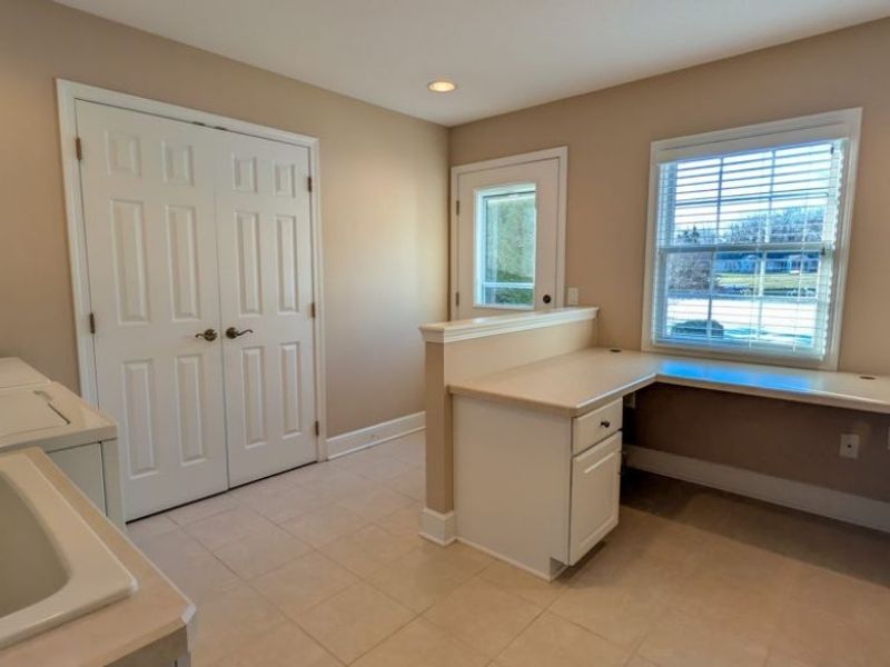 709 N Vineyard Circle, Port Clinton, OH 43452 Photo 17