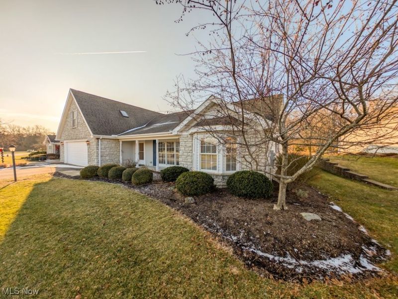 709 N Vineyard Circle, Port Clinton, OH 43452 Photo 6