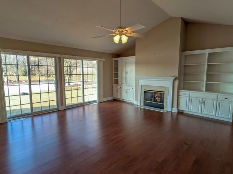709 N Vineyard Circle, Port Clinton, OH 43452 Photo 9