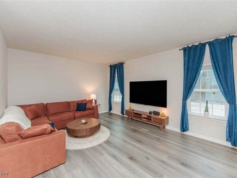 5419 Deerpath Drive, Sheffield Village, OH 44054 Photo 5