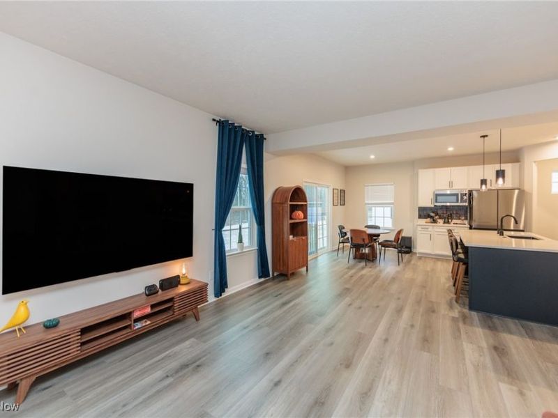 5419 Deerpath Drive, Sheffield Village, OH 44054 Photo 6