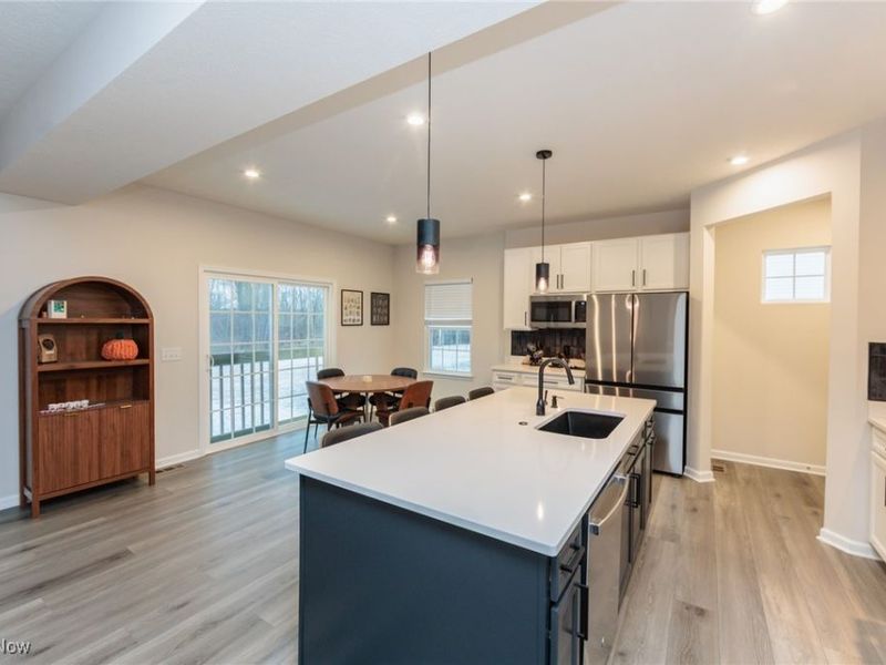 5419 Deerpath Drive, Sheffield Village, OH 44054 Photo 8