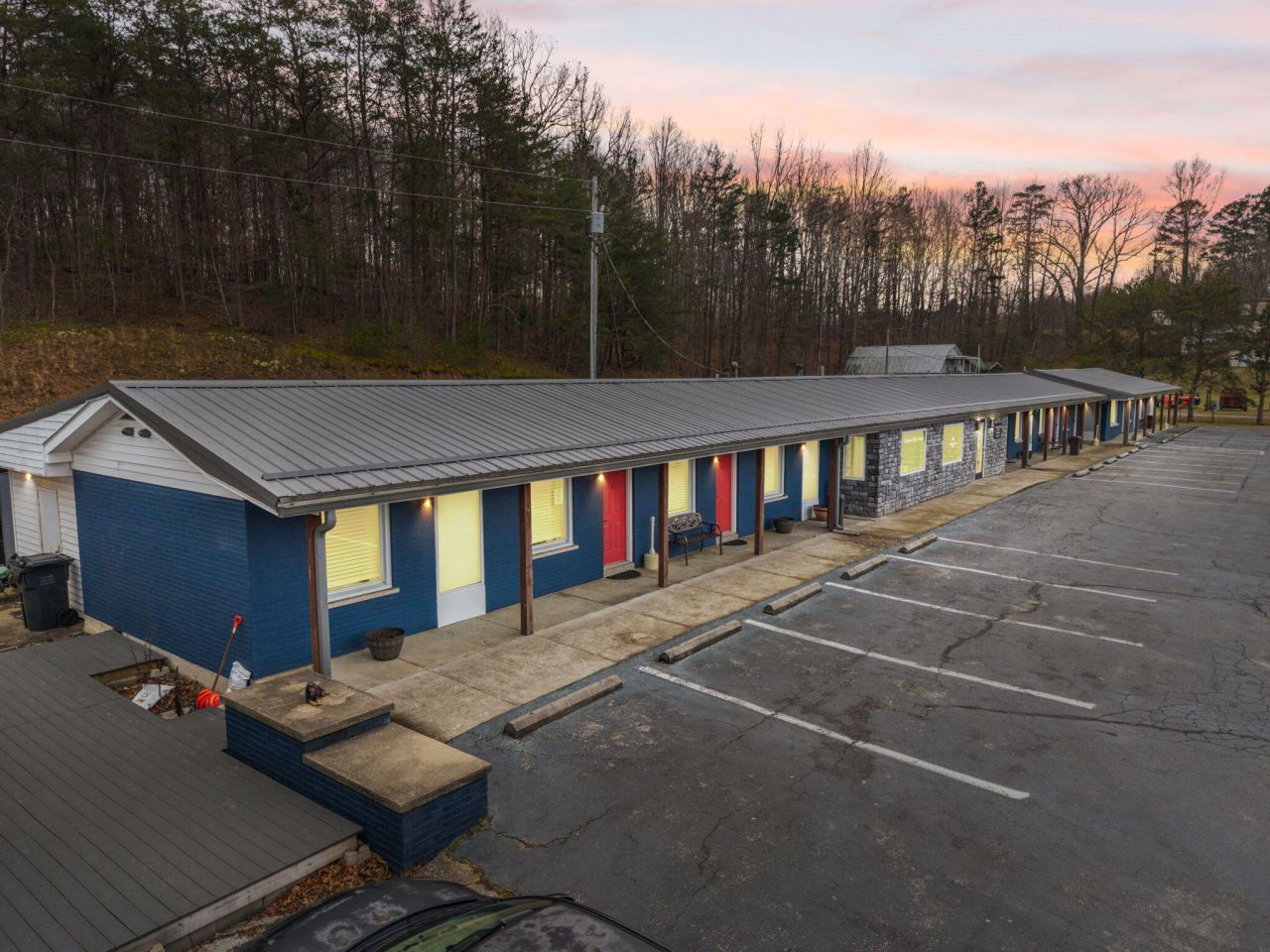 1165 S KY-11, Beattyville, KY 41311