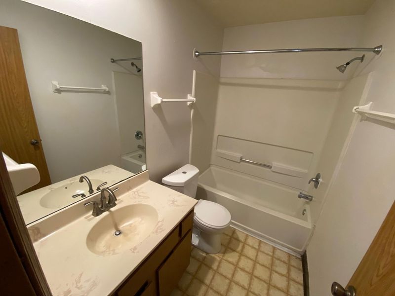 76 Chittenden Avenue, Columbus, OH 43201 Photo 47