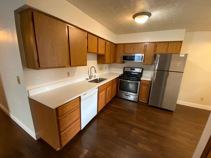 76 Chittenden Avenue, Columbus, OH 43201 Photo 5