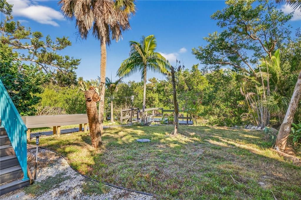 6476 Pine Ave, Sanibel, FL 33957 Photo