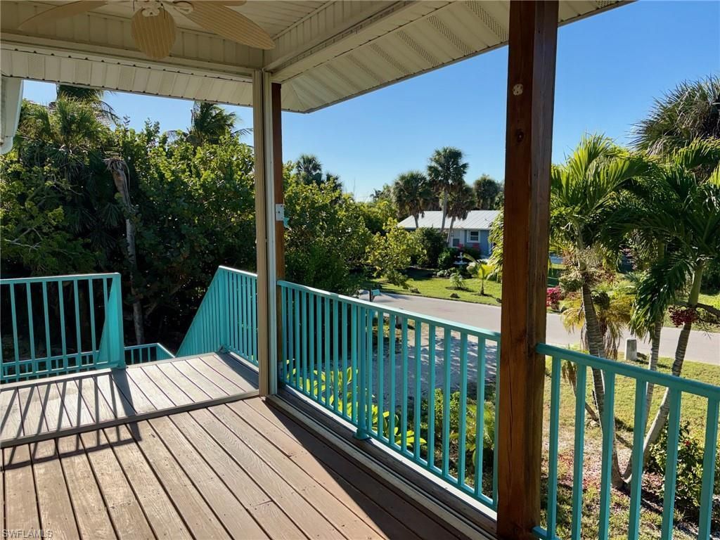 6476 Pine Ave, Sanibel, FL 33957 Photo