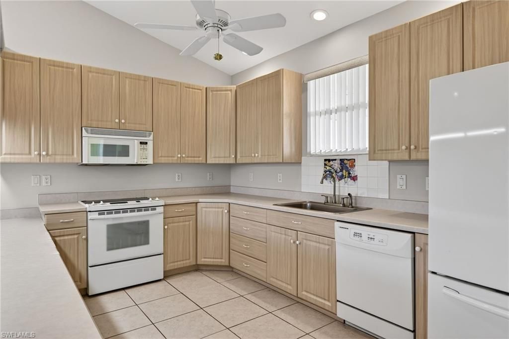 6476 Pine Ave , Sanibel, FL 33957 Photo