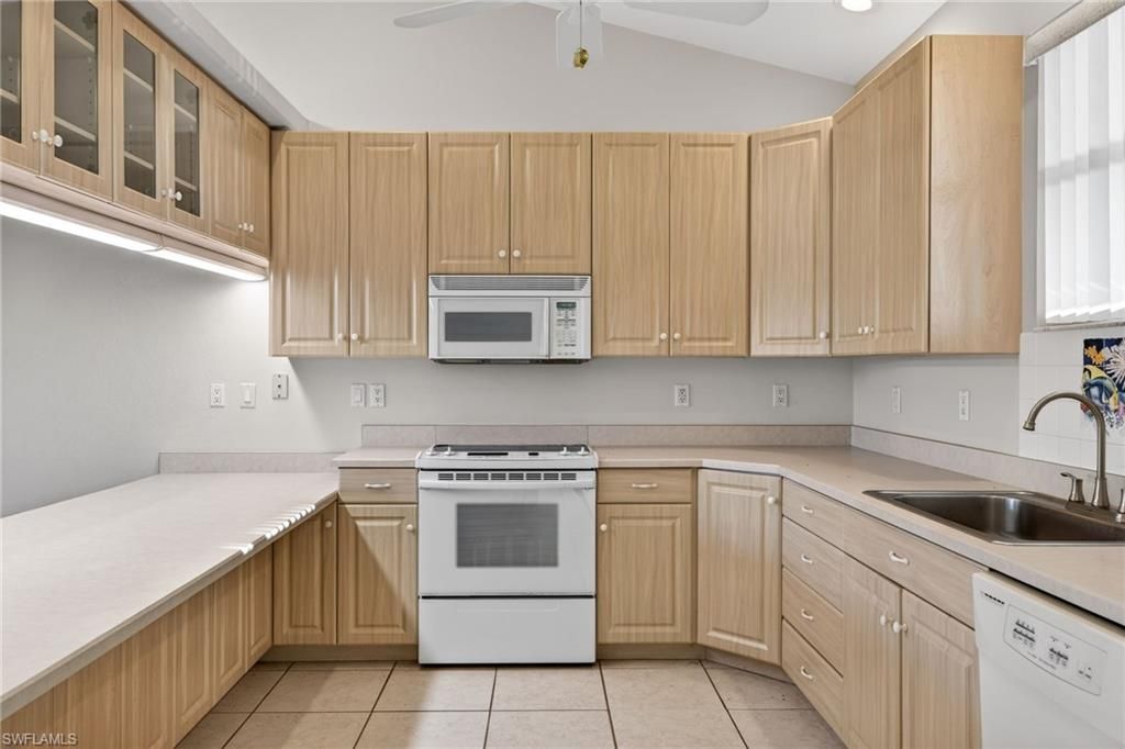 6476 Pine Ave , Sanibel, FL 33957 Photo