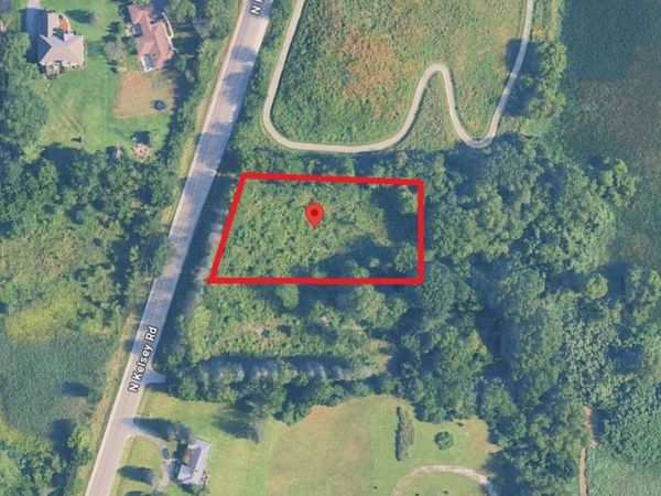 23611 N Kelsey Road, Lake Barrington, IL 60010