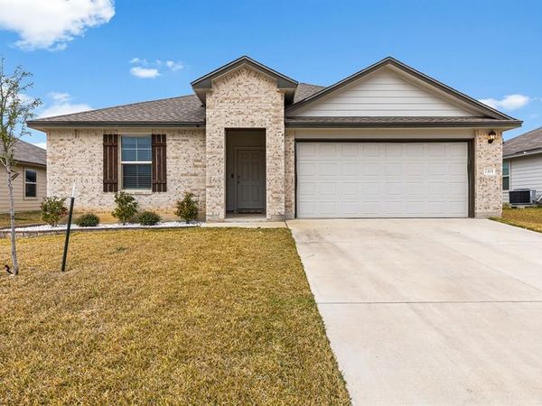 7201 Llano Drive, China Spring, TX 76633
