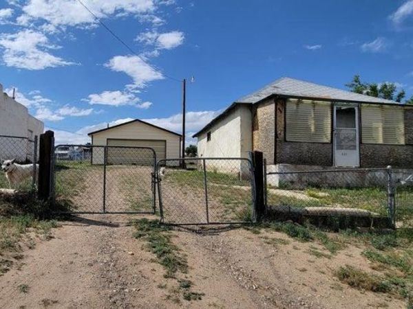 620 W 4th St, Walsenburg, CO 81089
