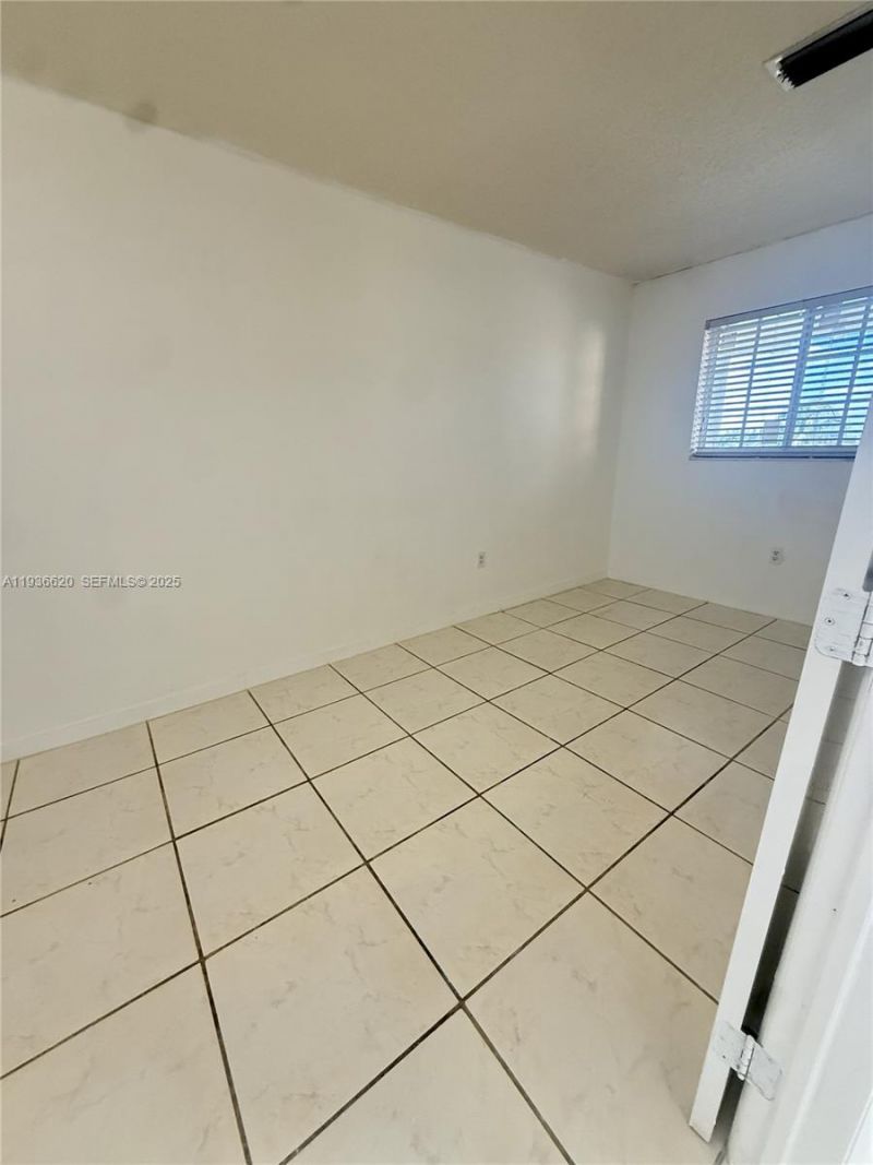 8851 NW 119th St , Unit 4303, Hialeah Gardens, FL 33018 Photo