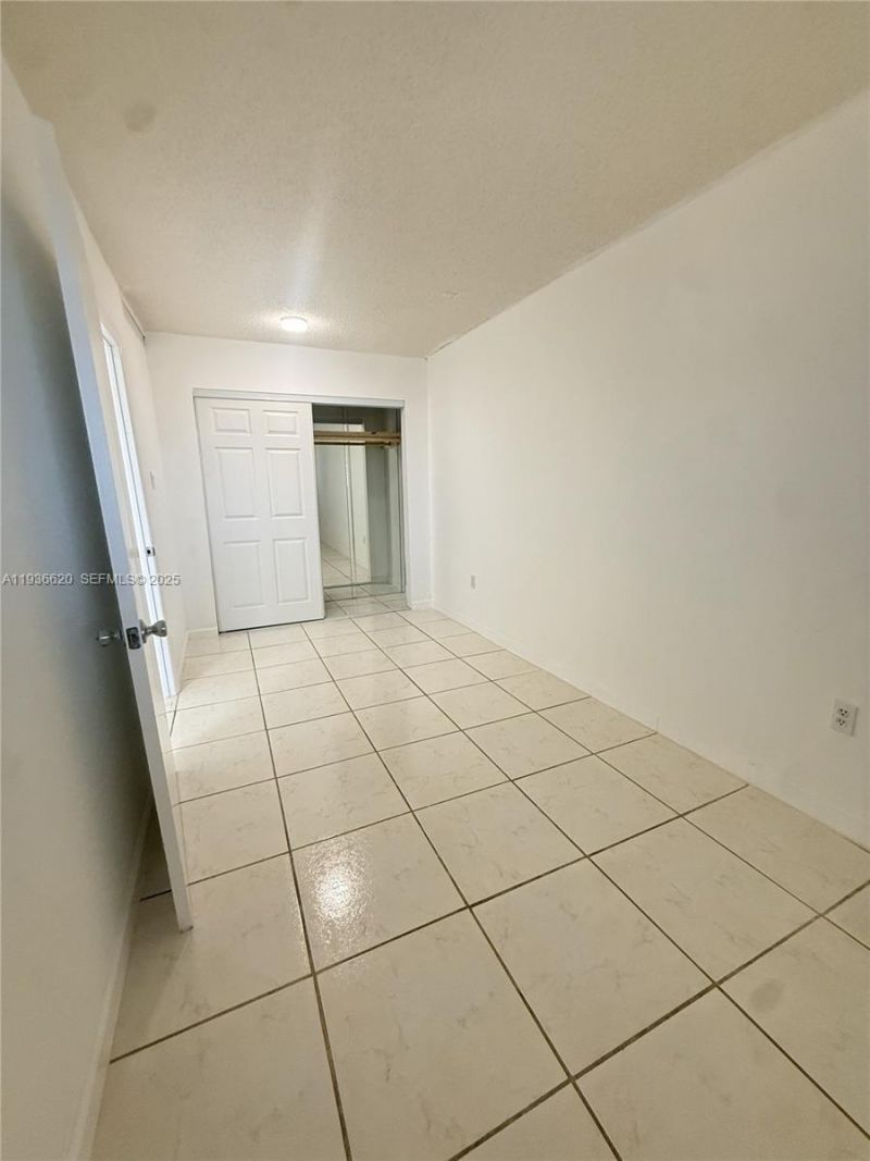8851 NW 119th St , Unit 4303, Hialeah Gardens, FL 33018 Photo