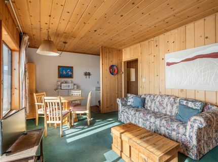 7276 North Lake Boulevard, Tahoe Vista, CA 96148 Photo