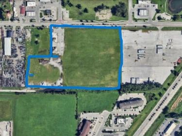 13TH E LOCUST Street, CARTER LAKE, IA 51510