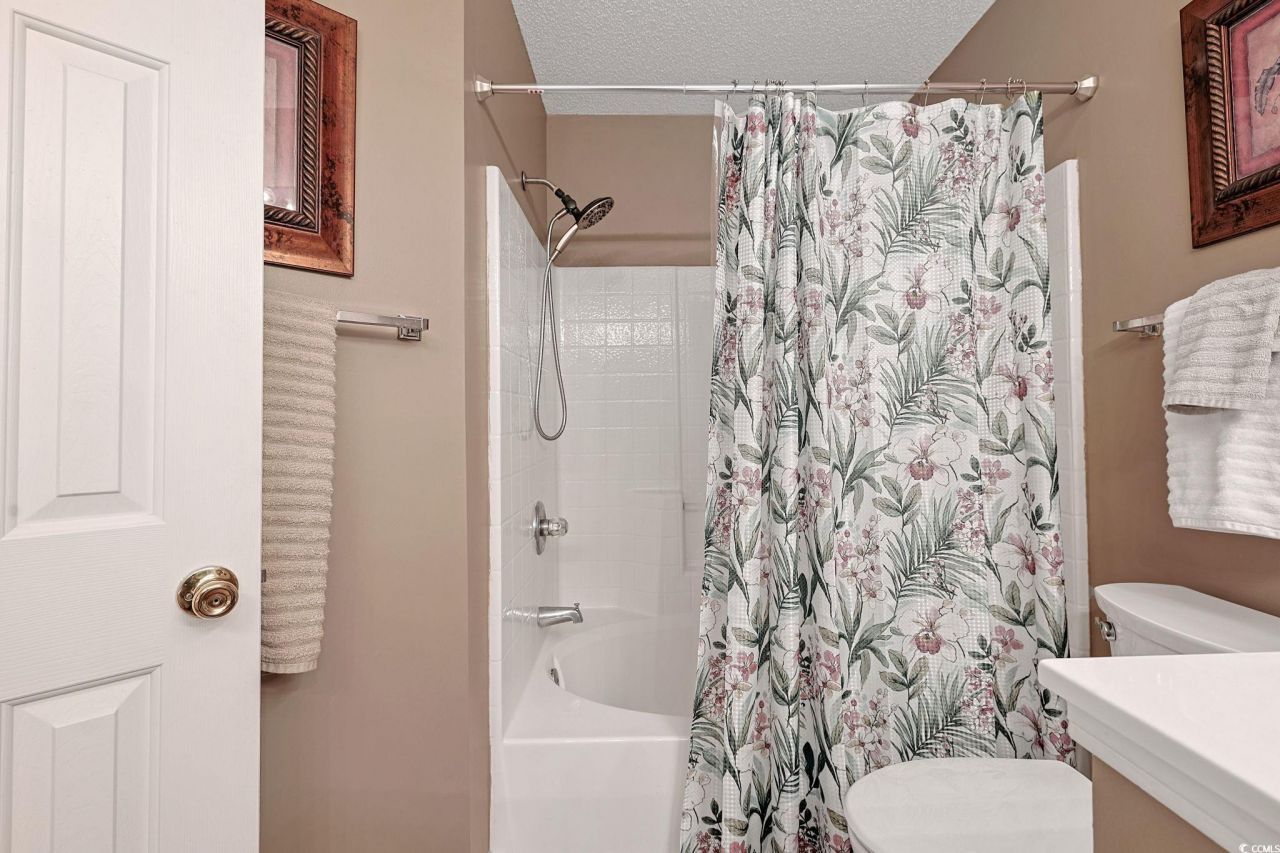 5000 Windsor Green Way Photo 16