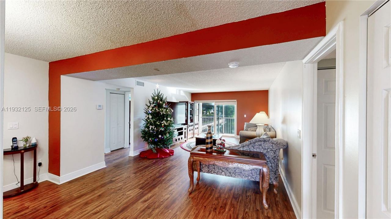 21121 SW 85th Ave, Unit 216, Cutler Bay, FL 33189 Photo